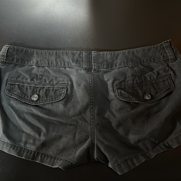 American Eagle Shorts - Picture 3 of 5